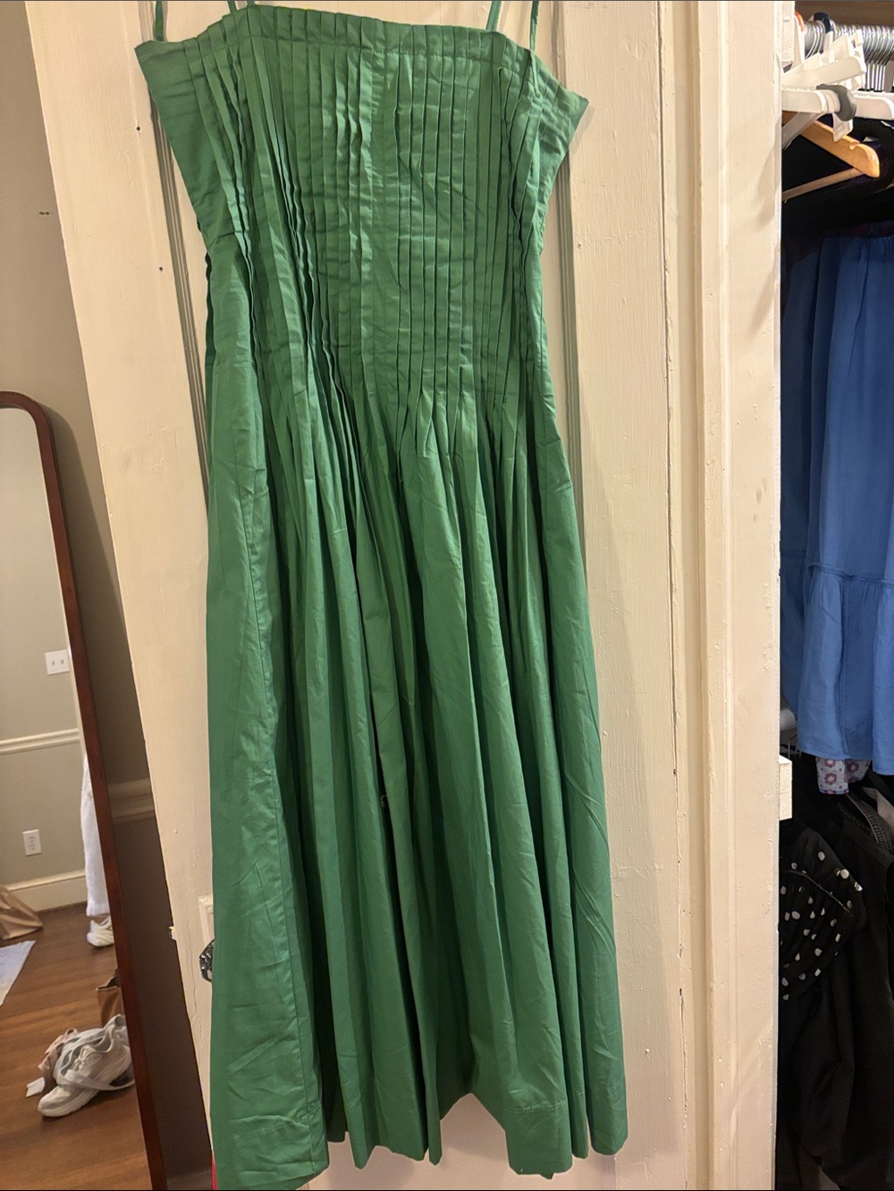 Moon River Green Pleated Midi Dress